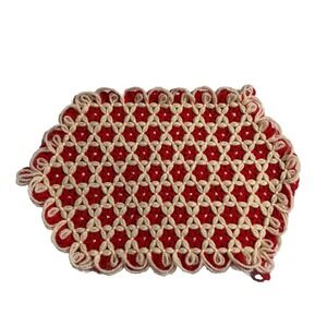 Vintage Red &‎ White Floral Crochet Yarn Table Mat Doily Christmas Poinsettias